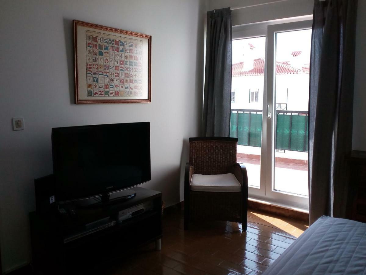 Casa Da Baleia Ericeira Apartment Luaran gambar